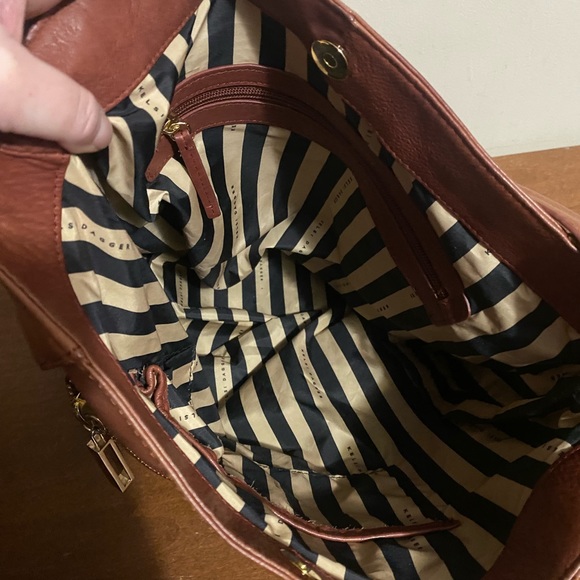 Kelsi Dagger brown leather silk lined with gold zipper handbag - Picture 5 of 5